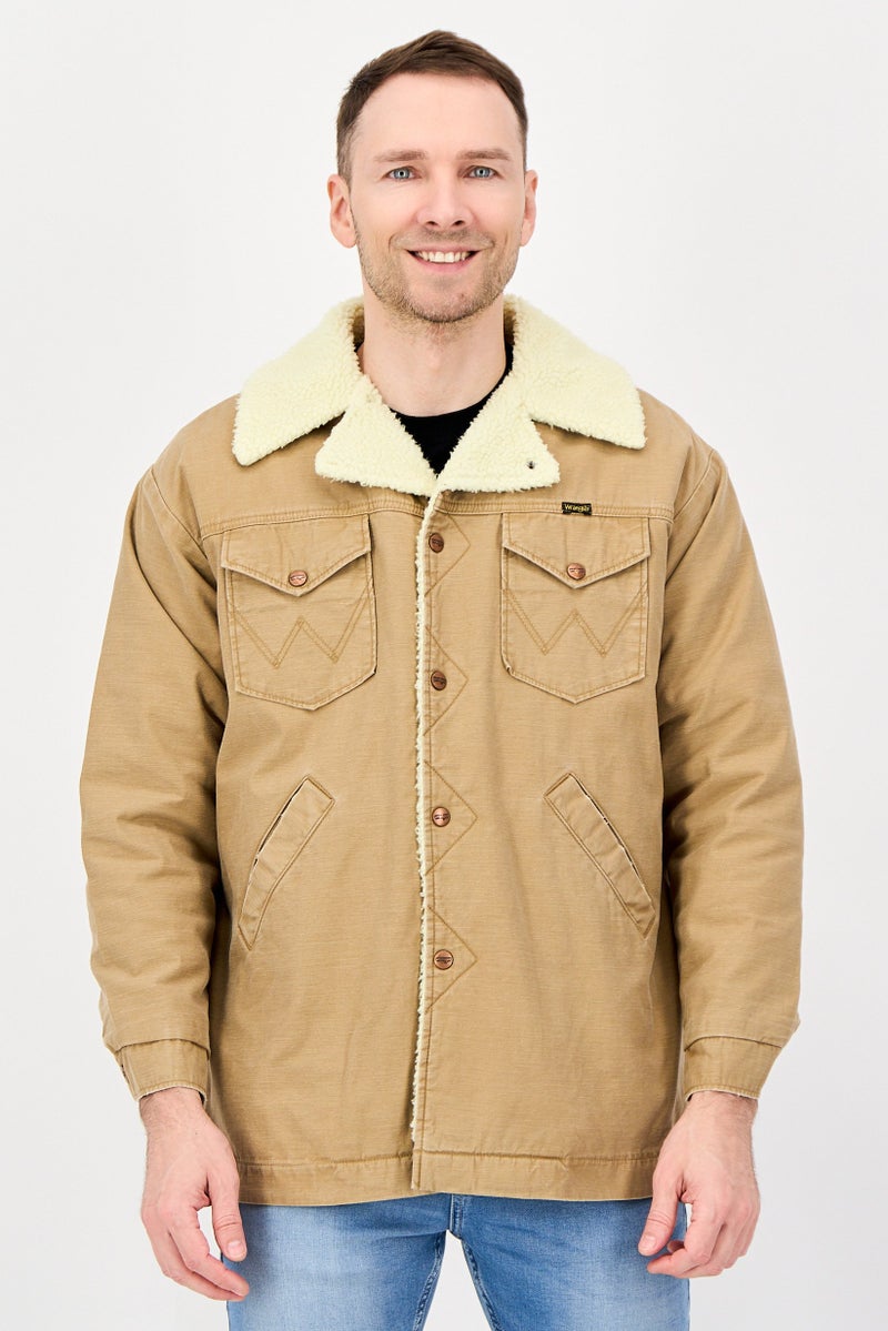 Wrangler جاكيت جينز صلب للرجال، تان - Image 1